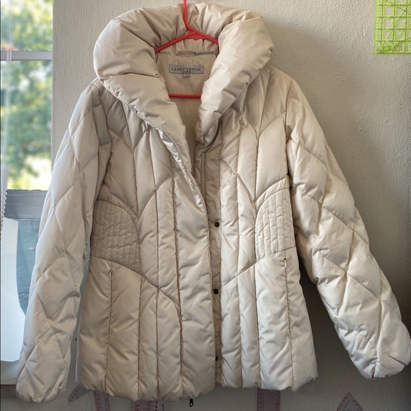 Larry Levine off-white down winter coat - Picture 3 of 6